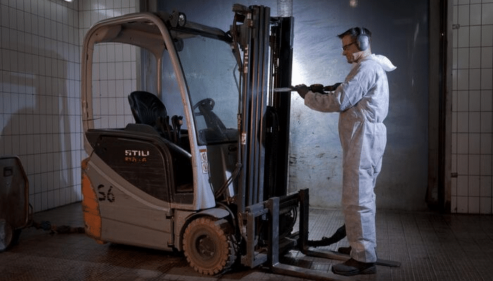 ดูแลโซ่รถโฟล์คลิฟท์ STILL by maxcrane